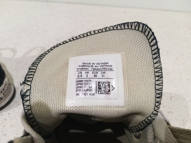 Zapatillas altas Converse All Star.