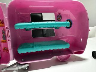 Caravana Chelsea con dos chelseas y con carrito