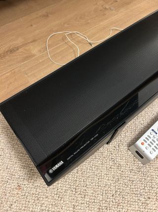 Proyector de sonido Yamaha YSP 4100