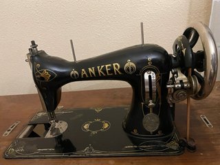 Máquina de coser antigua
