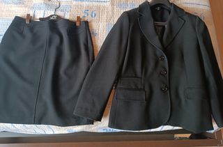 Tailleur nero taglia 44