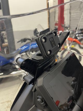 KTM 890 GPS