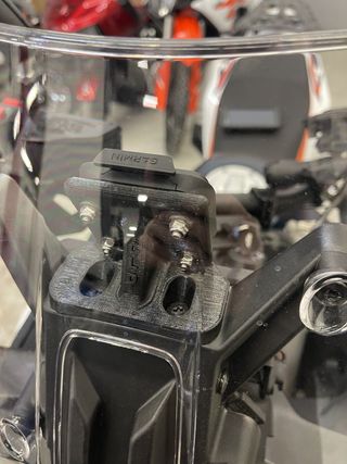 KTM 890 GPS