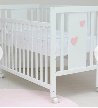 CUNA DE MADERA DE COLECHO CORAZONES