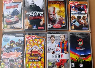 PSP consola,cargador, 7 juegos y  accesorios