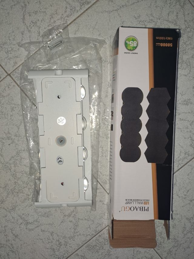 Applique da parete 8 watt