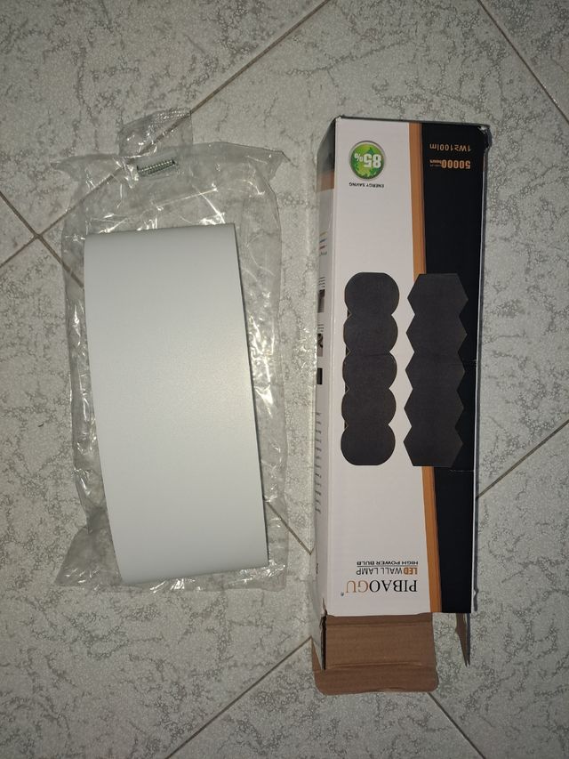 Applique da parete 8 watt