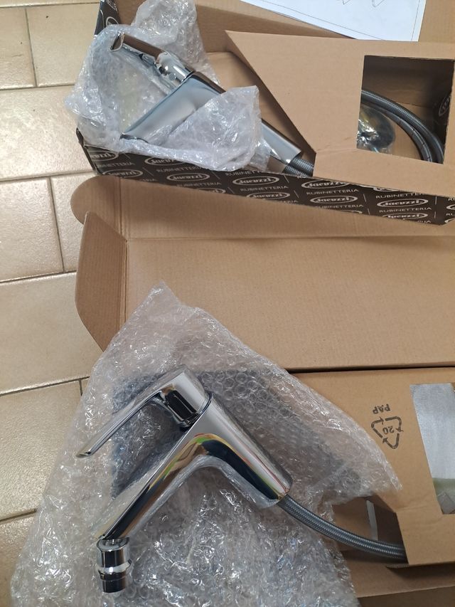 Set 2 Miscelatori IACUZZI