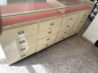 Mueble de local comercial