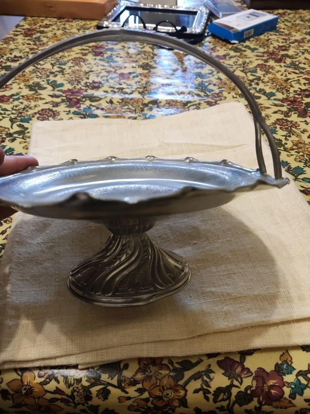 Cestino centrotavola in peltro