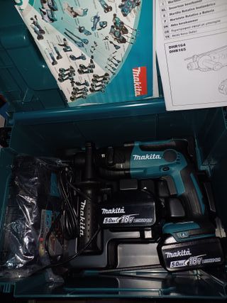 Taladro percutor Makita DHR165RTJ sds plus