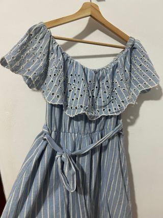 Mono corto de rayas de Zara 
