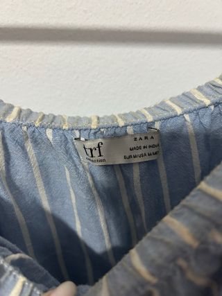 Mono corto de rayas de Zara 