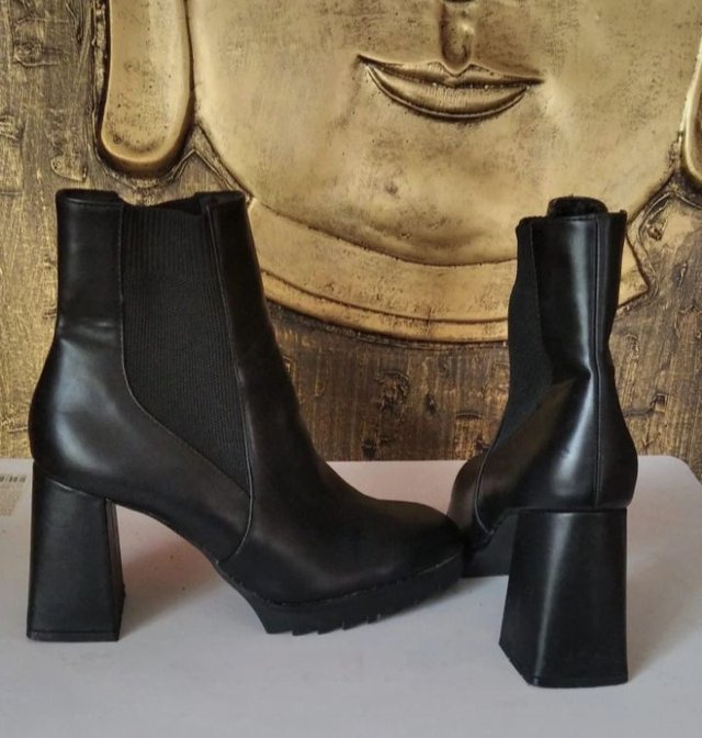 Botines negros