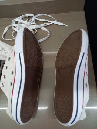 Zapatillas converse 33,5 y 34 tex 