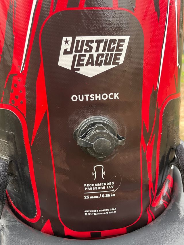 Saco de boxeo hinchable de pie