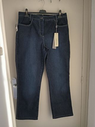 Pantalones tejanos de señora un poquito