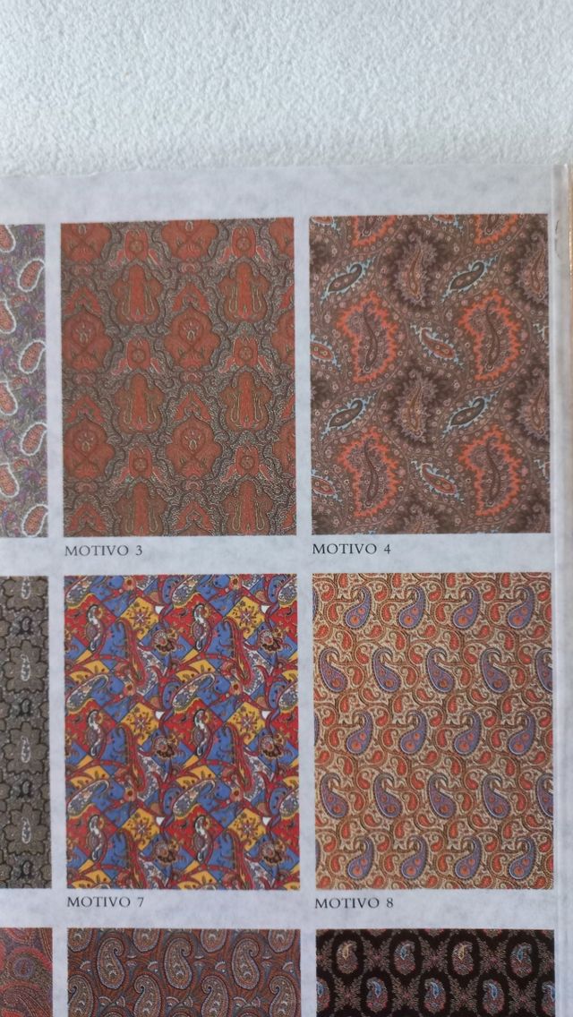 Carta decorata per regali e altro