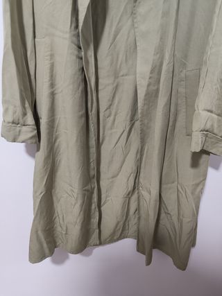 Gabardina Zara verde claro talla M