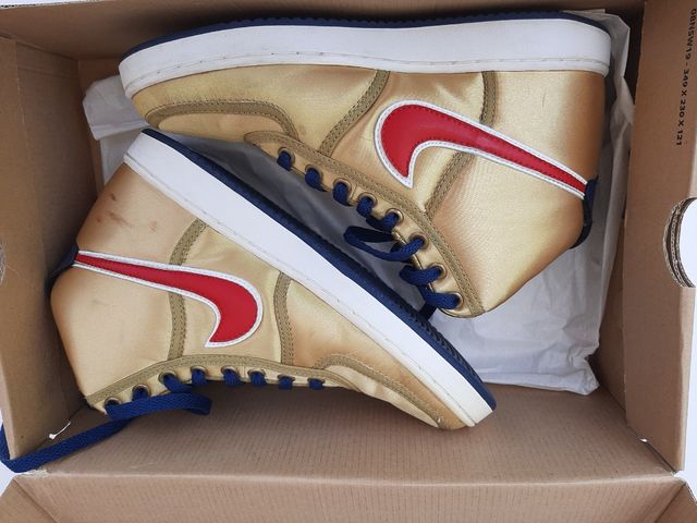 Zapatillas Nike Olympic Gold Satin