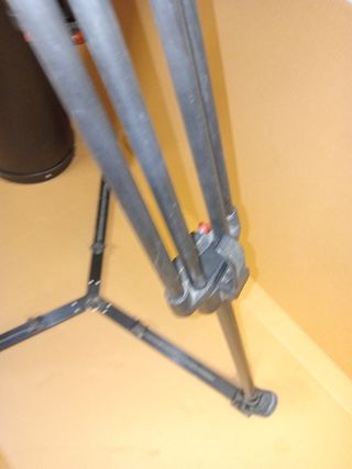 Trípode SACHTLER CADDY CARBONO