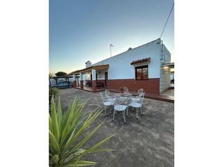 Chalet en venta en Oromana en Alcalá de Guadaira