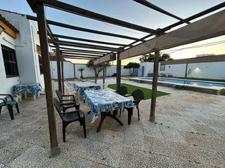 Chalet en venta en Oromana en Alcalá de Guadaira