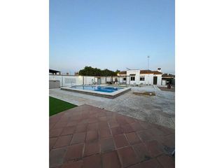 Chalet en venta en Oromana en Alcalá de Guadaira