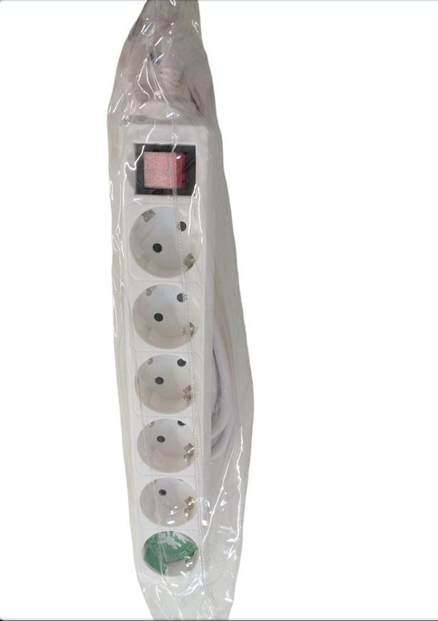 Regleta de enchufes 6 schuko 16A 250V