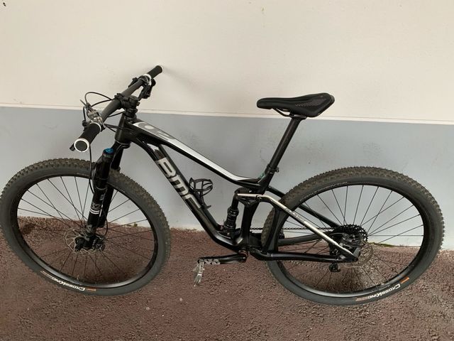 Bicicleta BMC Agonist 02 Carbono