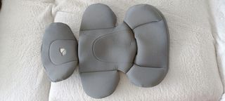 Cojín recién nacido silla de coche Joie