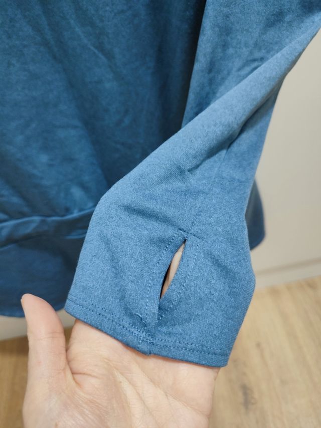 Sudadera deportiva Decathlon talla 42