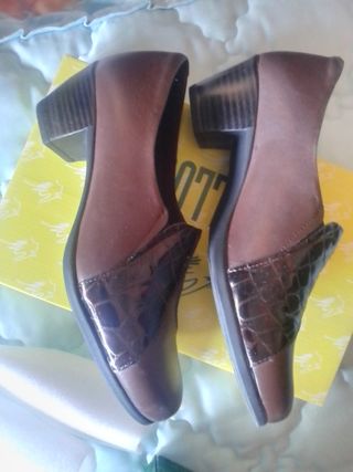 Zapatos mujer.Pitillos.
