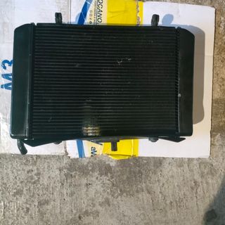 Despices de suzuki  descripción abajo suzuki gsr