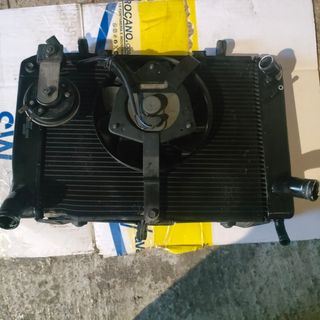 Despices de suzuki  descripción abajo suzuki gsr