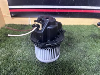 MOTOR-RELES-CIERRE-BOMBA-DACIA LODGY 1.5DCI 2014