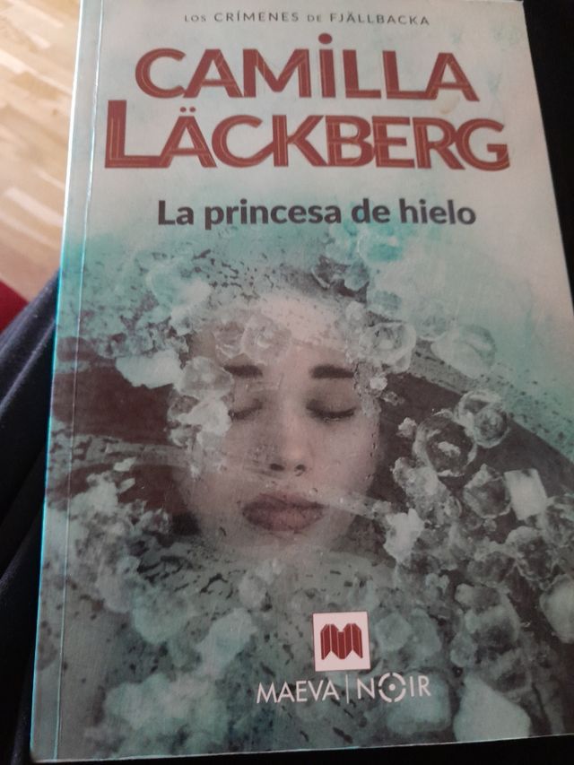 La princesa de hielo (Camilla Läckberg) (Spanish Edition)