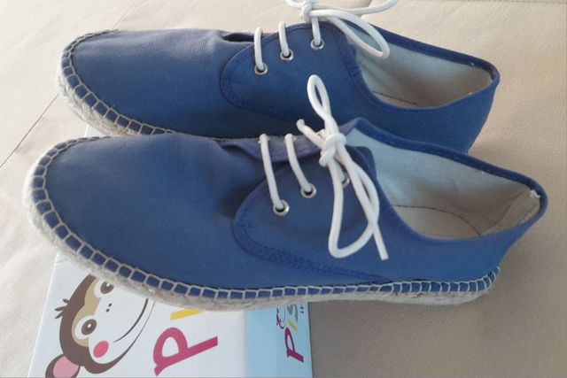 Alpargata de esparto y tela azul 40