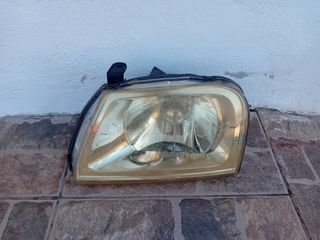 Faro Izquierdo delantero L200