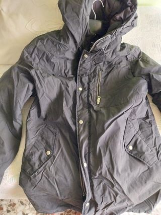 Parka negra