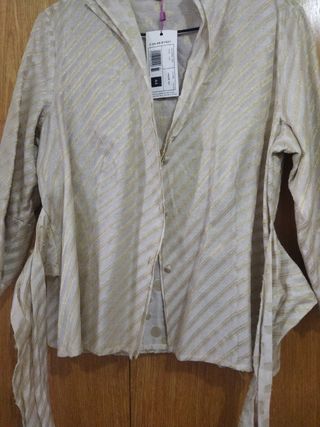 Blusa- chaqueta 