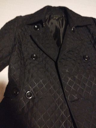 Chaquetón negro Zara.. OTOÑO