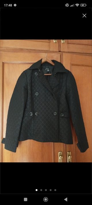 Chaquetón negro Zara.. OTOÑO