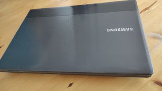 Portátil Samsung NP300E4C