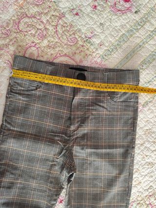 Legging cuadros Zara