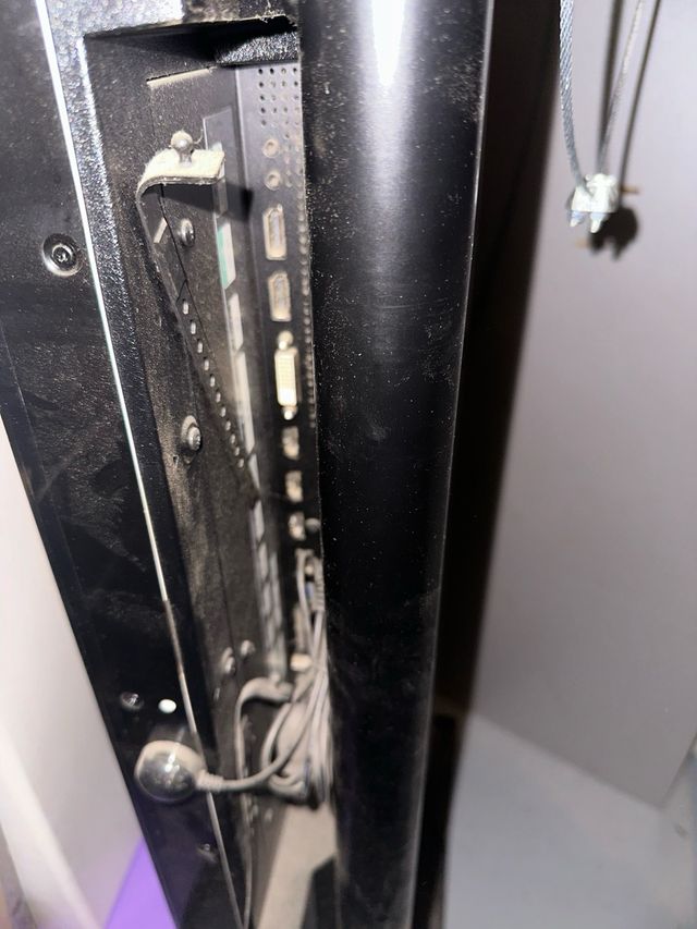 PANTALLA GRAN FORMATO LG 86BH5F PANTALLA DE SEÑALI