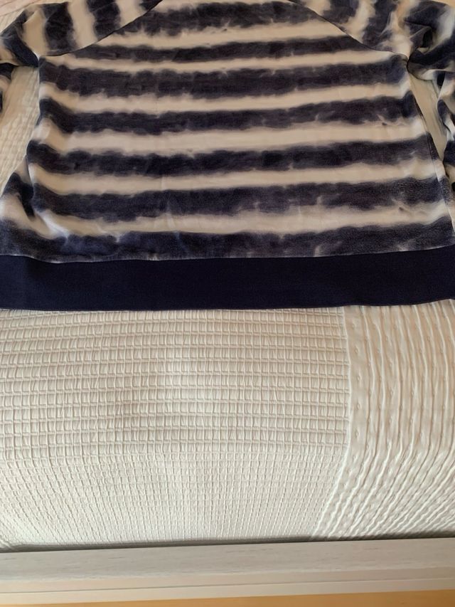 Sweat senhora . Marca Tezenis