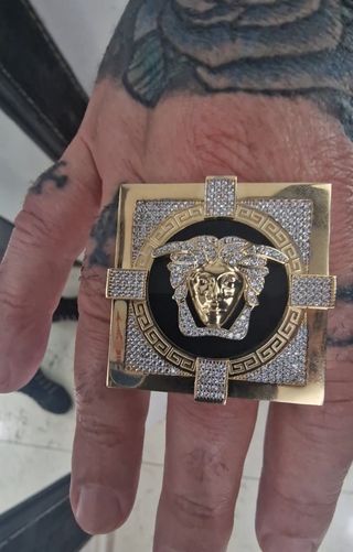 SELLO/ANILLO ORO 18KT NUEVO  MEDUSA 