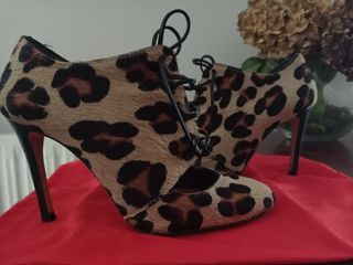 Zapatos animal print CH