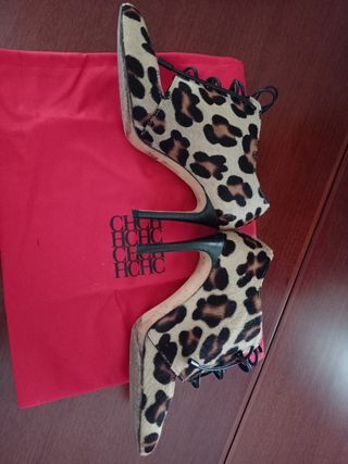 Zapatos animal print CH